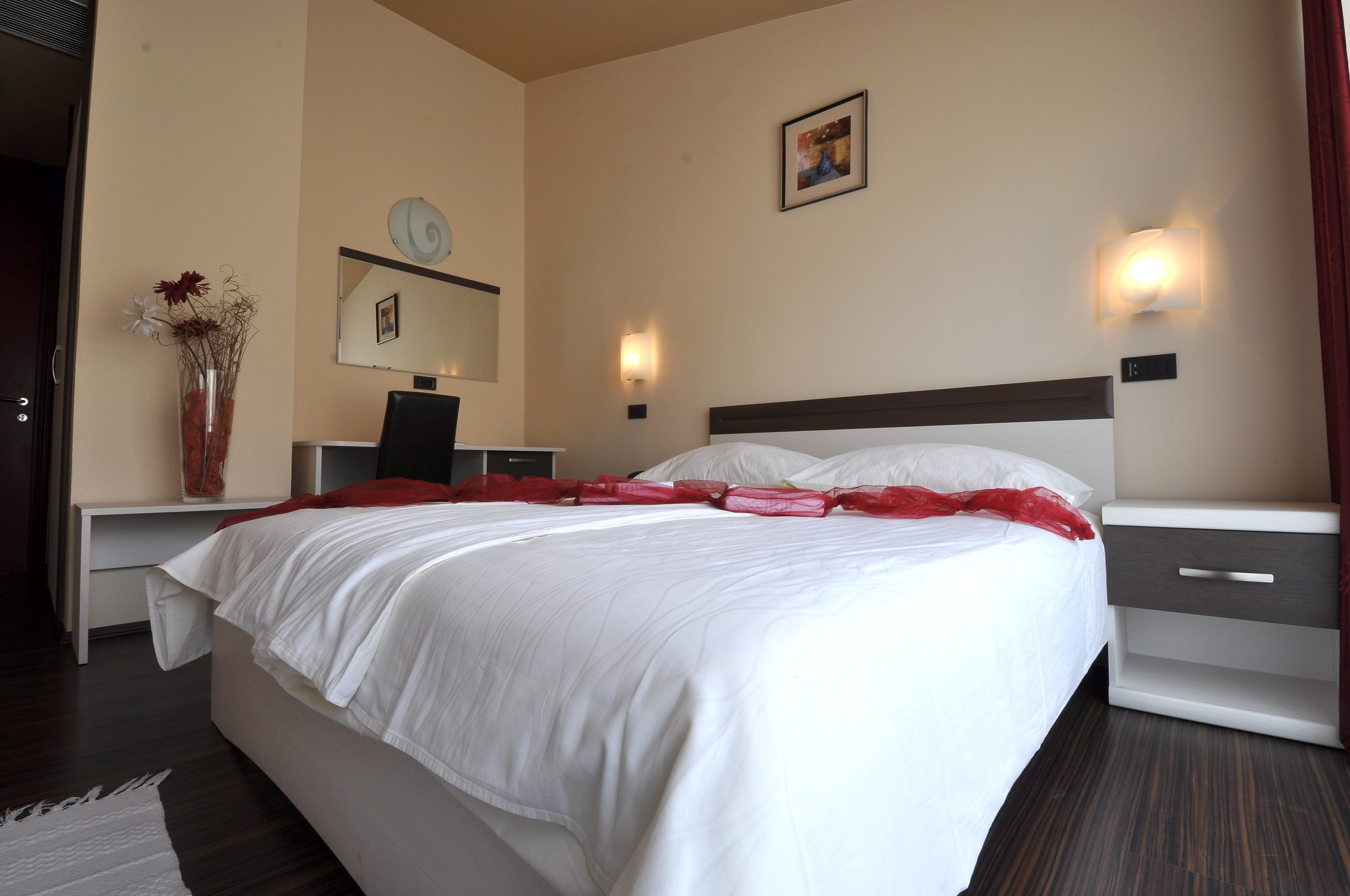 Hotel Fontana Бузет Екстер'єр фото