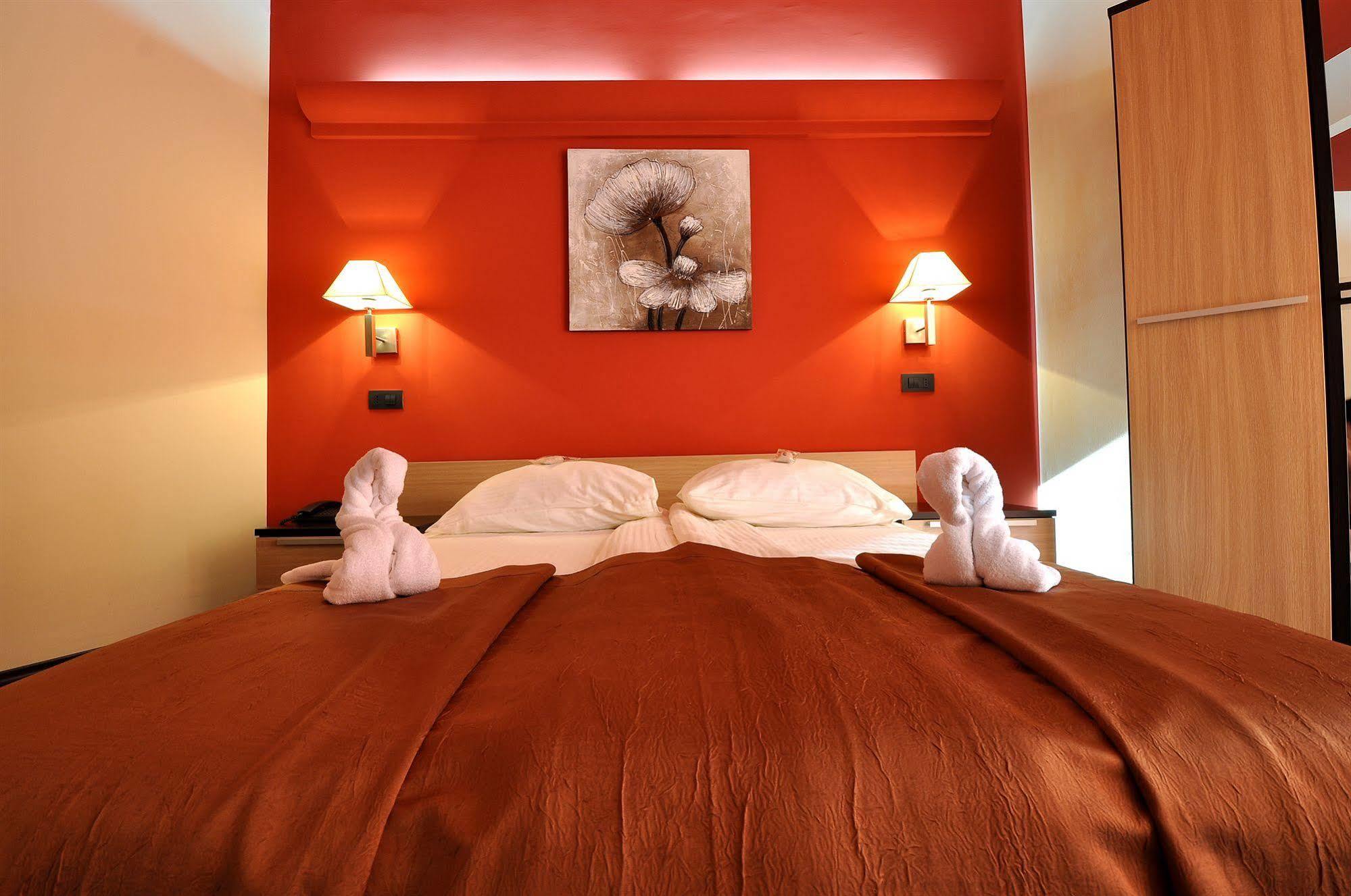 Hotel Fontana Бузет Екстер'єр фото